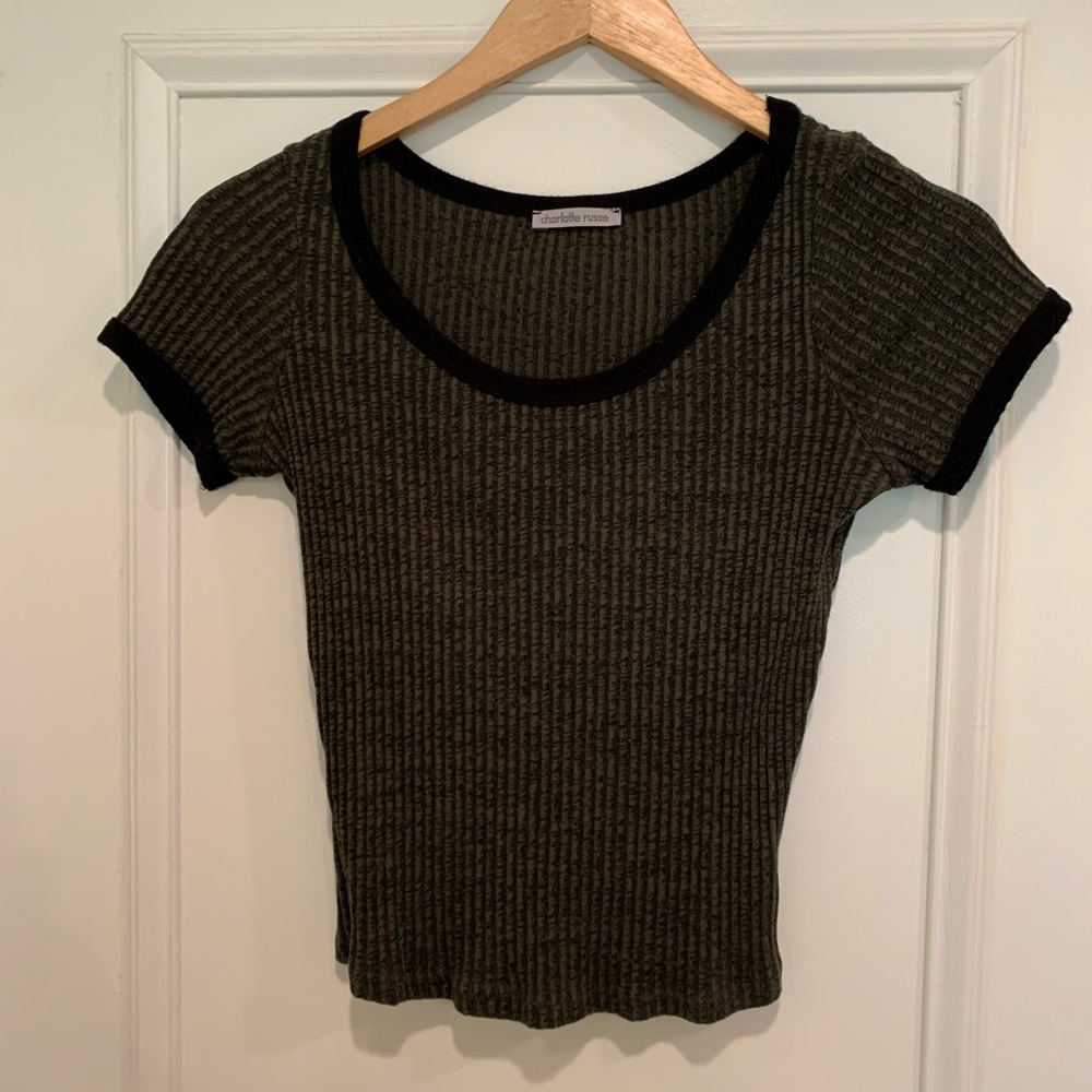 Charolette Russe green t-shirt size small